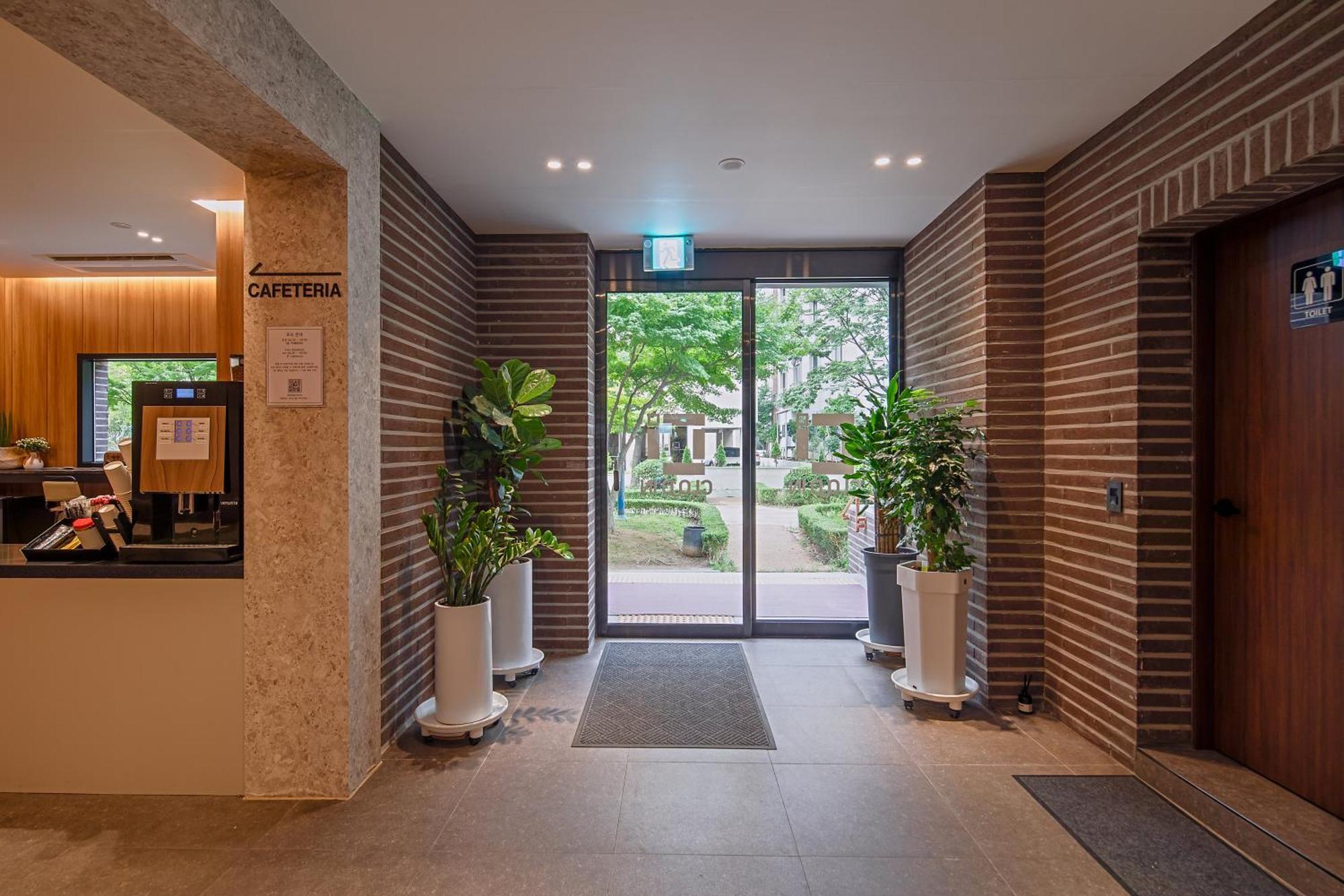 Cloud In Hotel Mokpo Peace Square Exterior photo