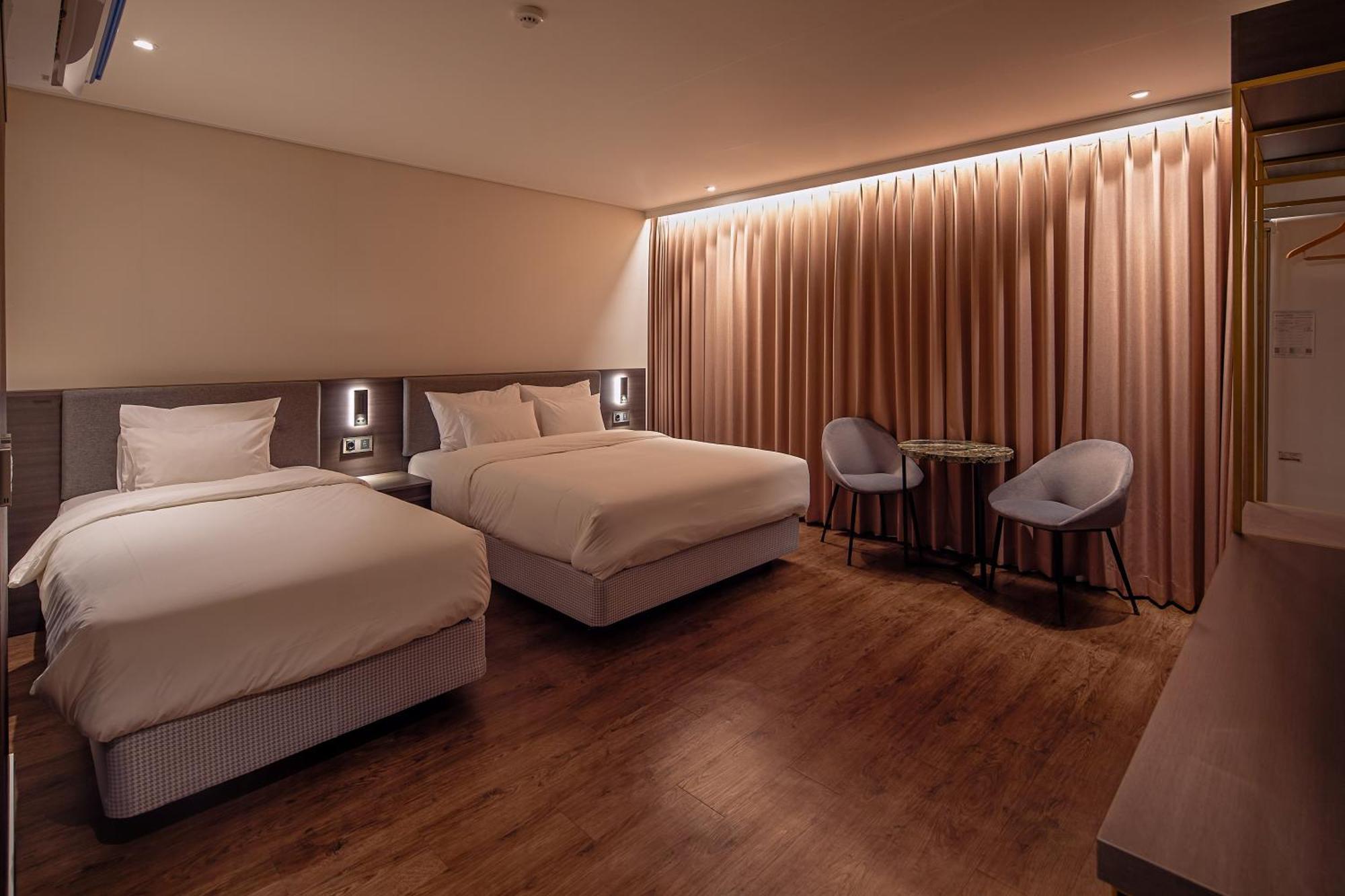 Cloud In Hotel Mokpo Peace Square Exterior photo
