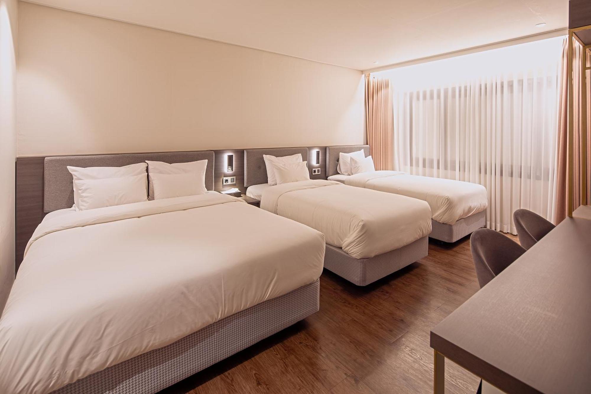 Cloud In Hotel Mokpo Peace Square Exterior photo